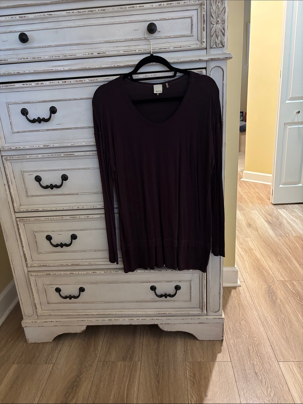 ecru Plum Long-Sleeve Scoop Neck Top